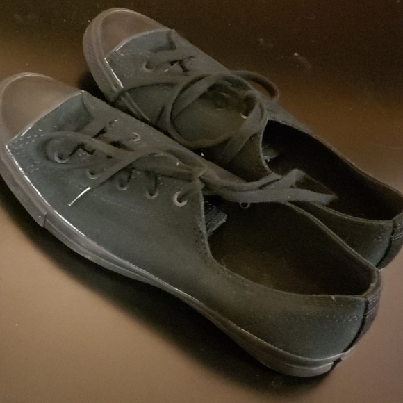 Converse Chuck Taylor All Star Low Top Sneakers - Picture 3 of 5